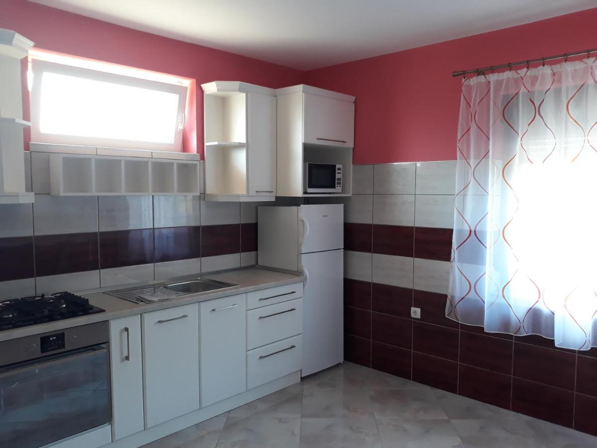 Andi Apartman Pacir エクステリア 写真